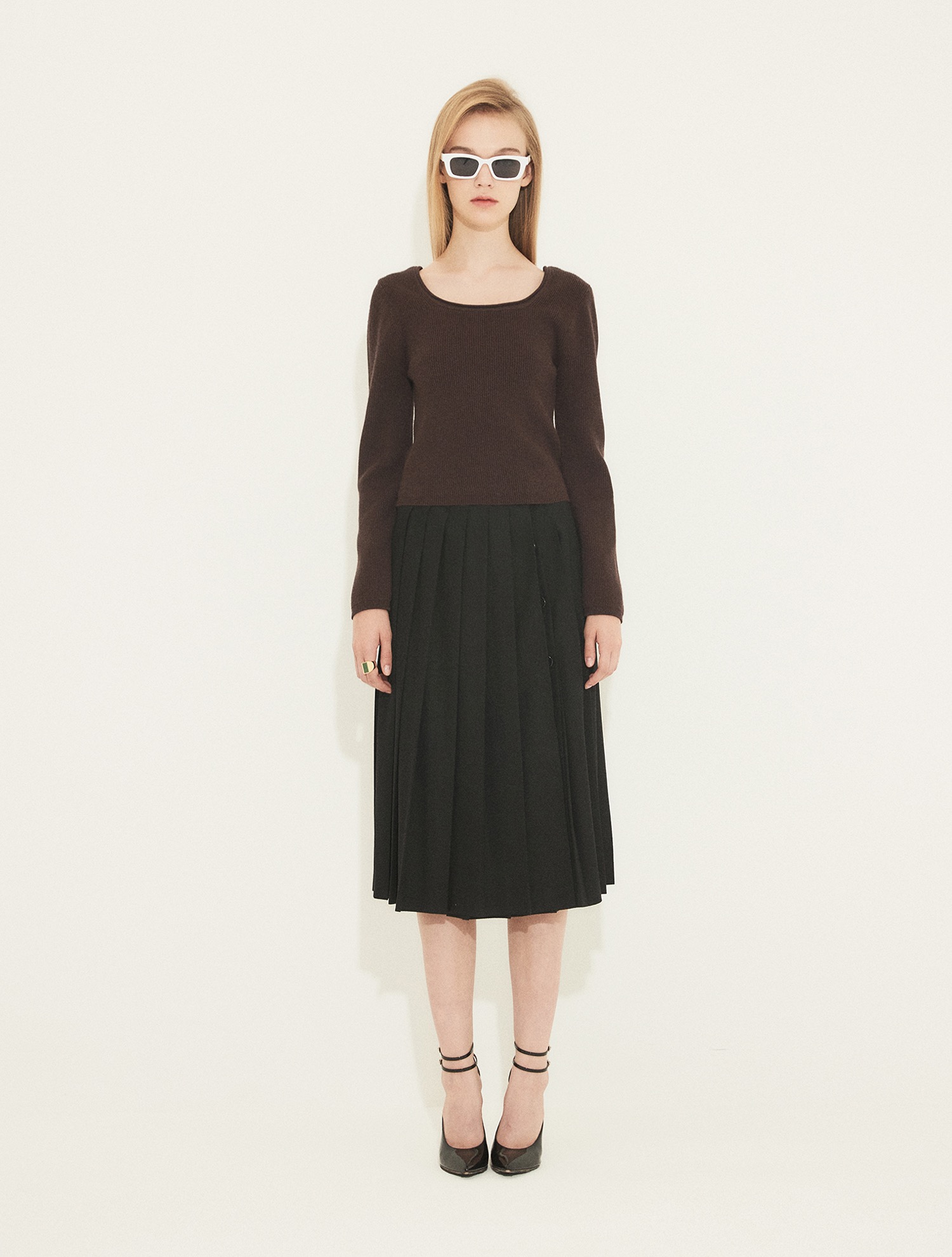 Long pleats skirt 001 Black